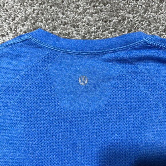 Lululemon Men's XL Blue Short Sleeve T-Shirt - Picture 7 of 8